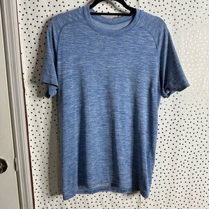 Lululemon Mens Athletic Shirt